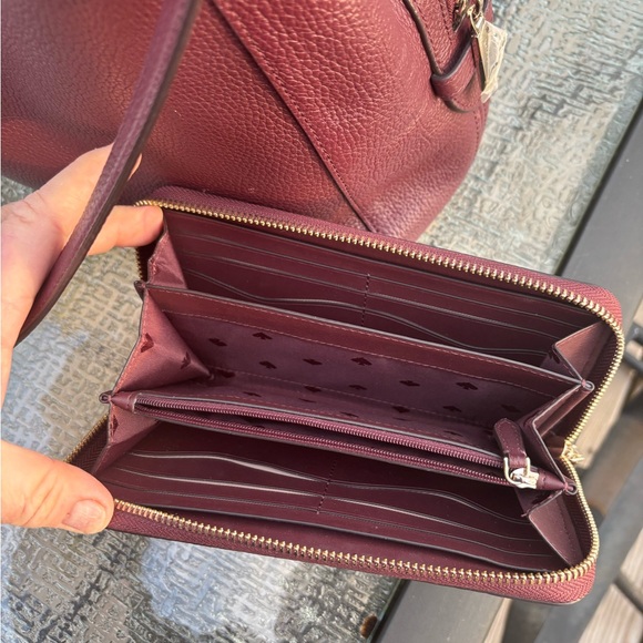 Kate Spade Leila Medium Purse Wallet set triple compartment Cherrywood Burgundy - Picture 14 of 14